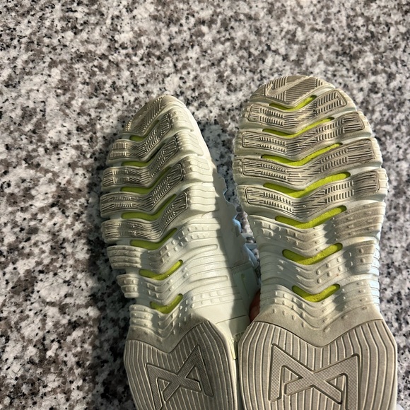 Women’s Nike metcon 5 - Picture 3 of 8